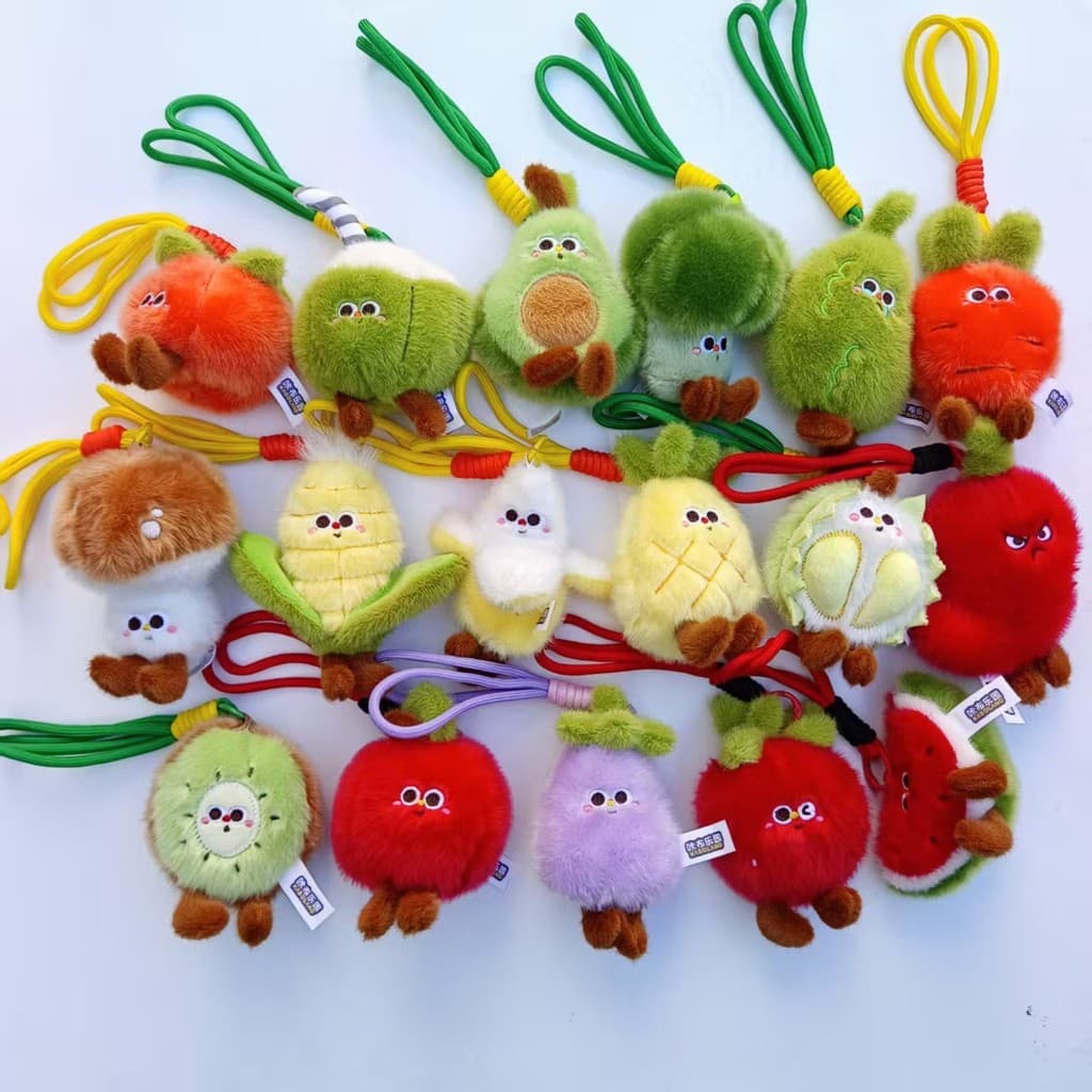 Bonito bonito fruta morango pêssego boneca brinquedo de pelúcia chaveiro Ragdoll melancia pingente presente tamanho pequ