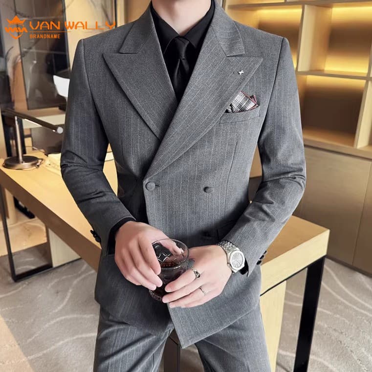 Inverno novo produto masculino terno grosso terno de três peças gola Barge terno duplo Breasted anfitrião listrado terno