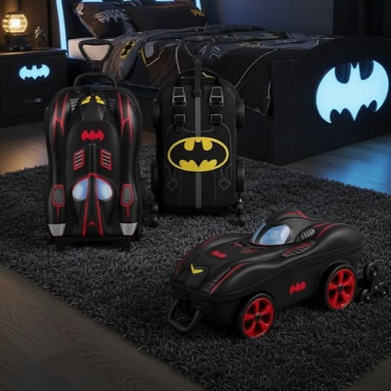 Mala infantil batman 3D rodinhas preta viagem escola menino compacta pratica divertida