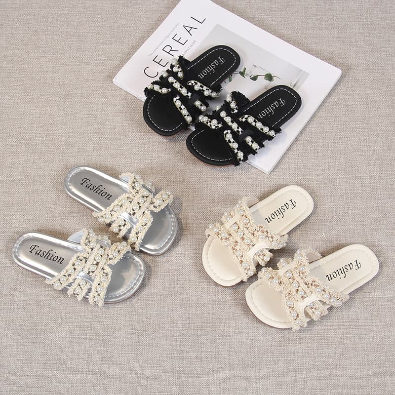 Meninas sandálias chinelos 2026 verão novo estilo meninas grandes crianças Anti-deslizamento sapatos de princesa versão