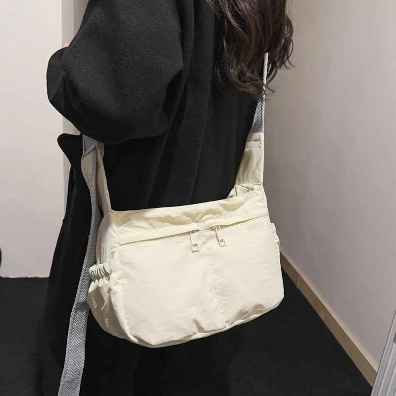 Estilo preguiçoso Casual pano de náilon à prova dwaterproof água saco do mensageiro feminino leve simples ferramentas es
