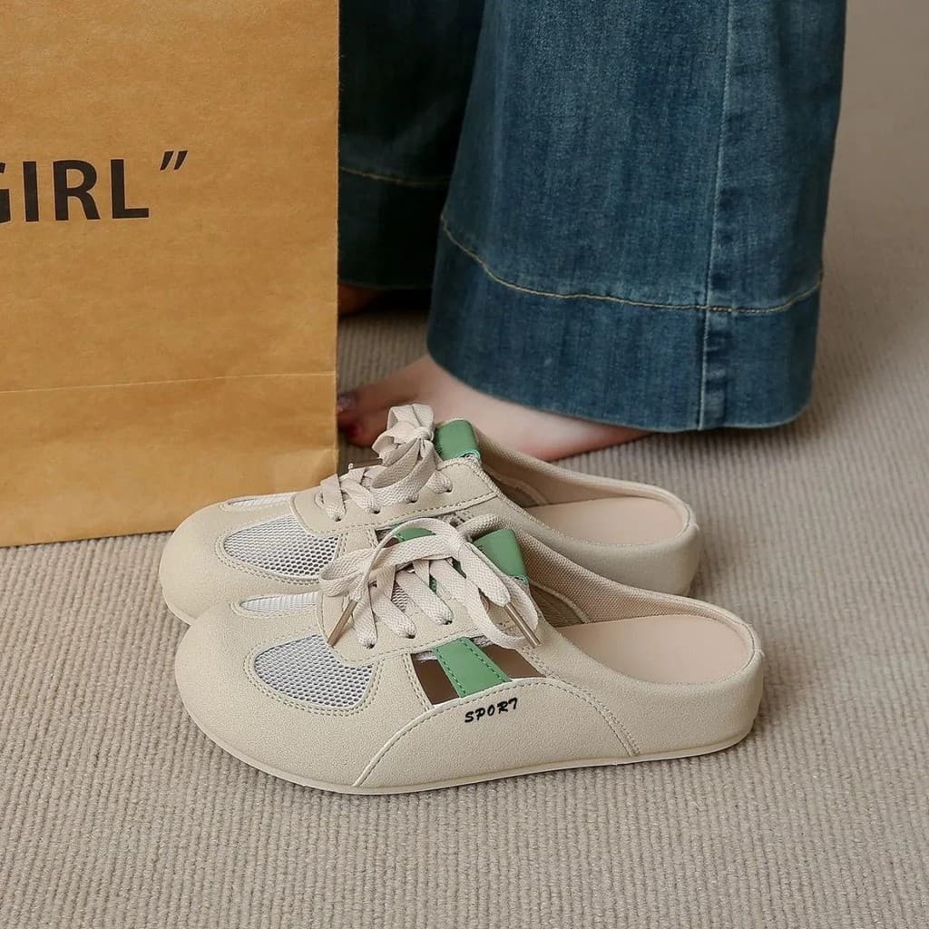 [Sandálias de estoque pronto chinelos] 2026 Novo estilo sandálias de verão chinelos sapatos brancos pisando em sandálias