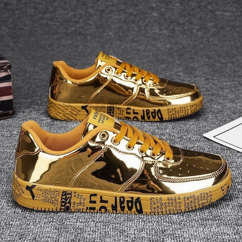 Novos Tênis Dourados para Casal, Tênis Casuais de Luxo com Glitter, Tênis Masculinos de Hip-hop, Streetwear e Skateboard