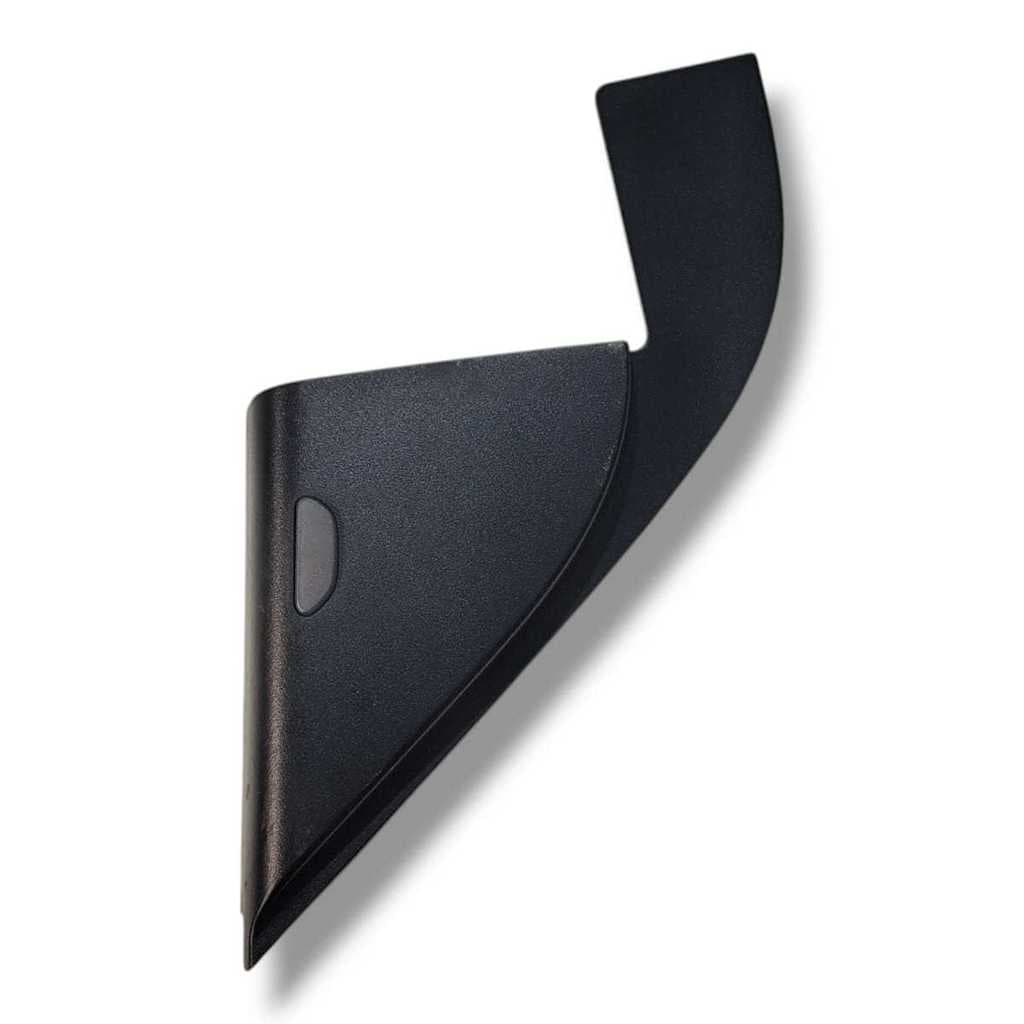 Moldura Retrovisor Lado direito Nissan Kicks 2022/2025