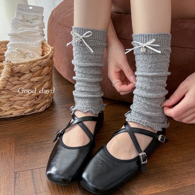 Pilha meias estilo fino verão miu série cinza bezerro meias Ballet estilo prata seda pingente laço arco perna capa