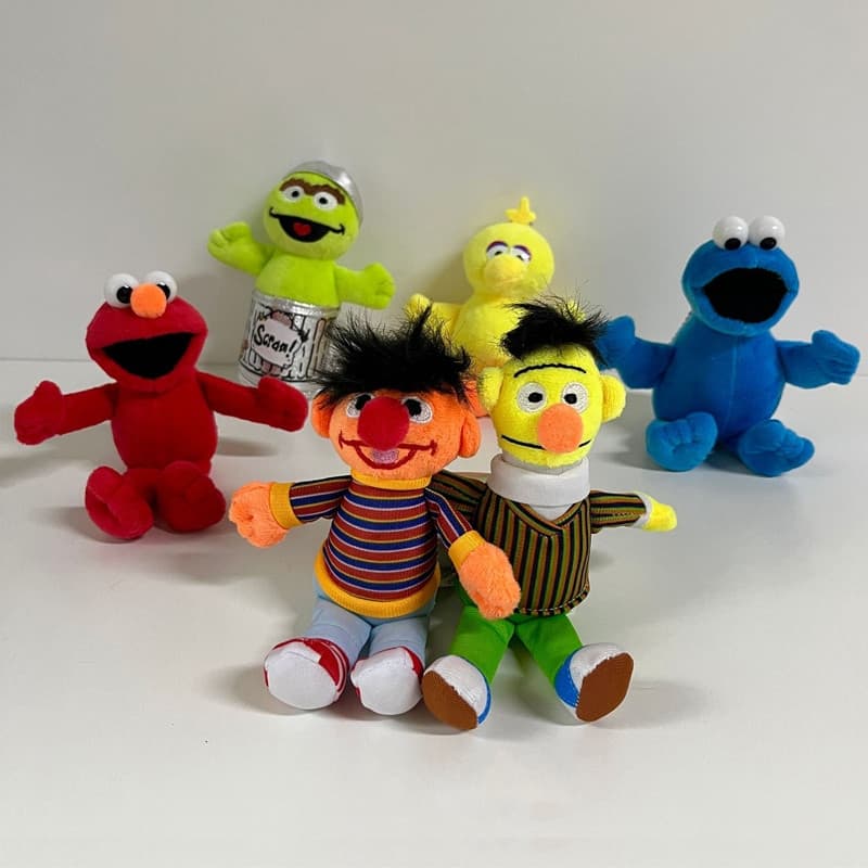 6 Pçs/Set 16cm Desenho Animado Anime Vila Sésamo Pelúcia Elmo Cookie Monster Big Bird Oscar the Grouch Bob Brinquedos Bo