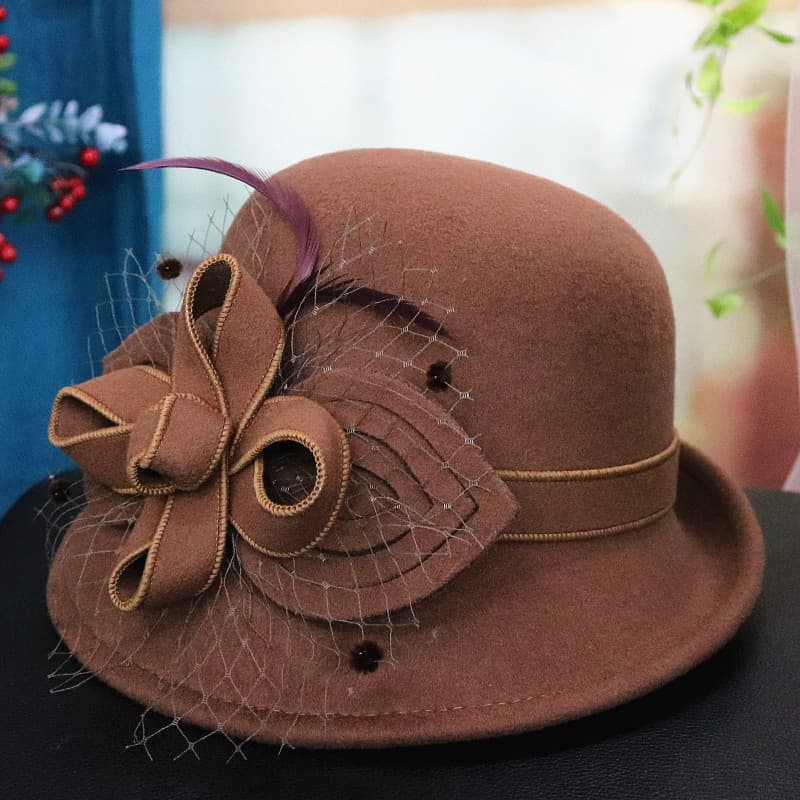 Chapéu superior feminino outono inverno moda britânica All-Match celebridade Retro meio curvado chapéu de feltro de lã t