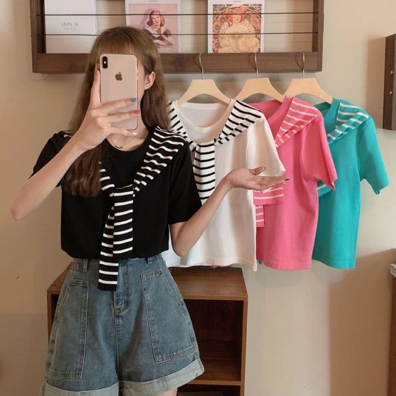 Camiseta branca de manga curta feminina ins na moda versão coreana solta estilo Preppy xale listrado gola marinha falso