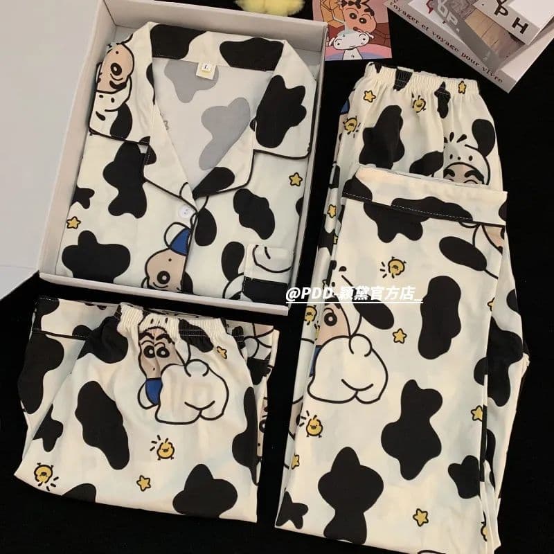 Ins Cartoon Crayon Shin-Chan Pijama Feminino Verão Terno de Três Peças Bonito Vaca Pacha Dog Homewear Terno Novas Roupas