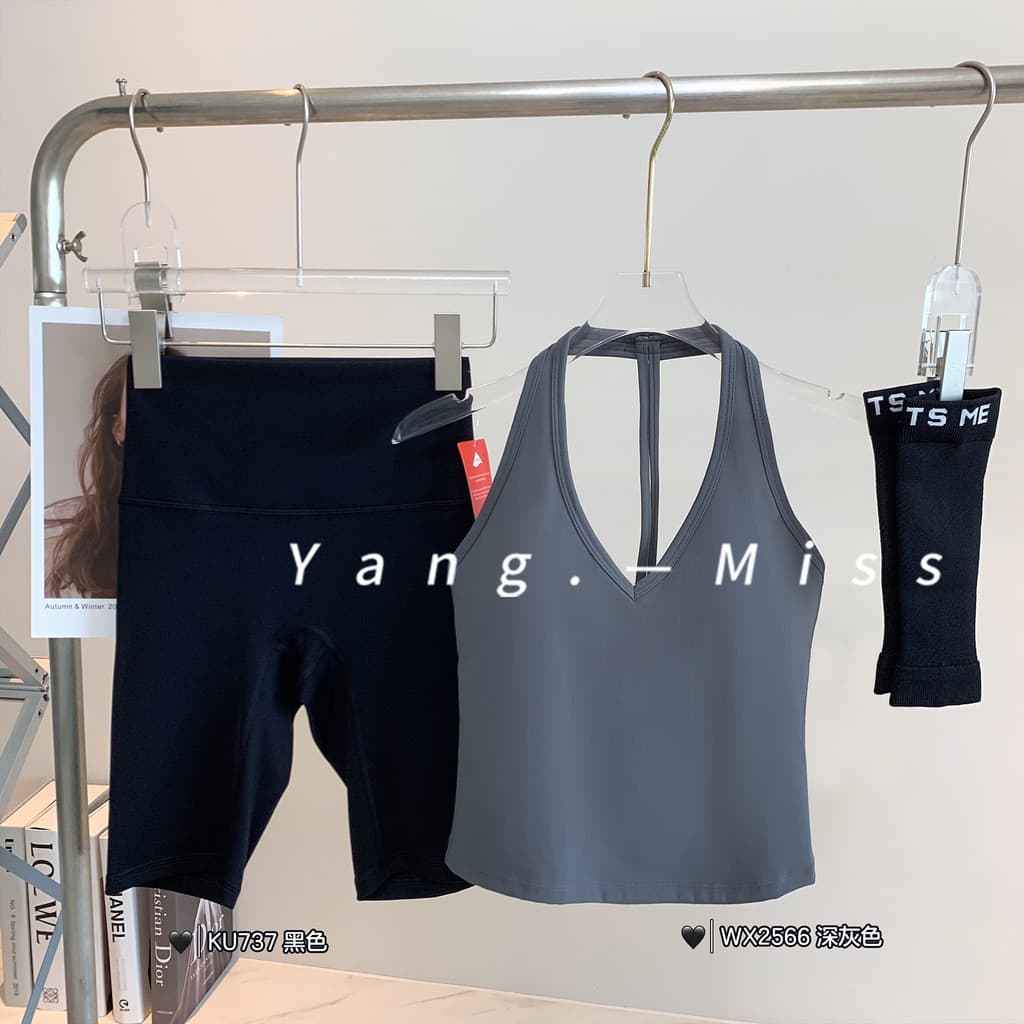 Novo estilo de uma peça almofada no peito roupas de yoga sutiã bonito volta ao ar livre correndo sensação nua cinco pont
