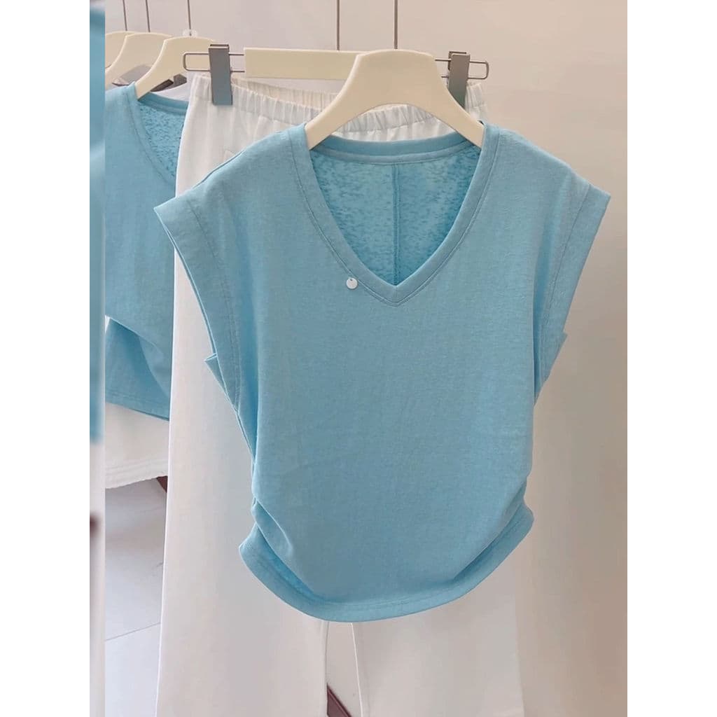 Pavão azul com decote em v plissado manga curta camiseta feminina verão 2026 novo estilo estilo coreano requintado All-M