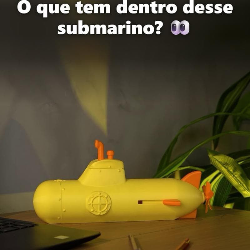 Estojo Submarino Amarelo Articulado – Organizador de Canetas e Decoração Criativa para Mesa