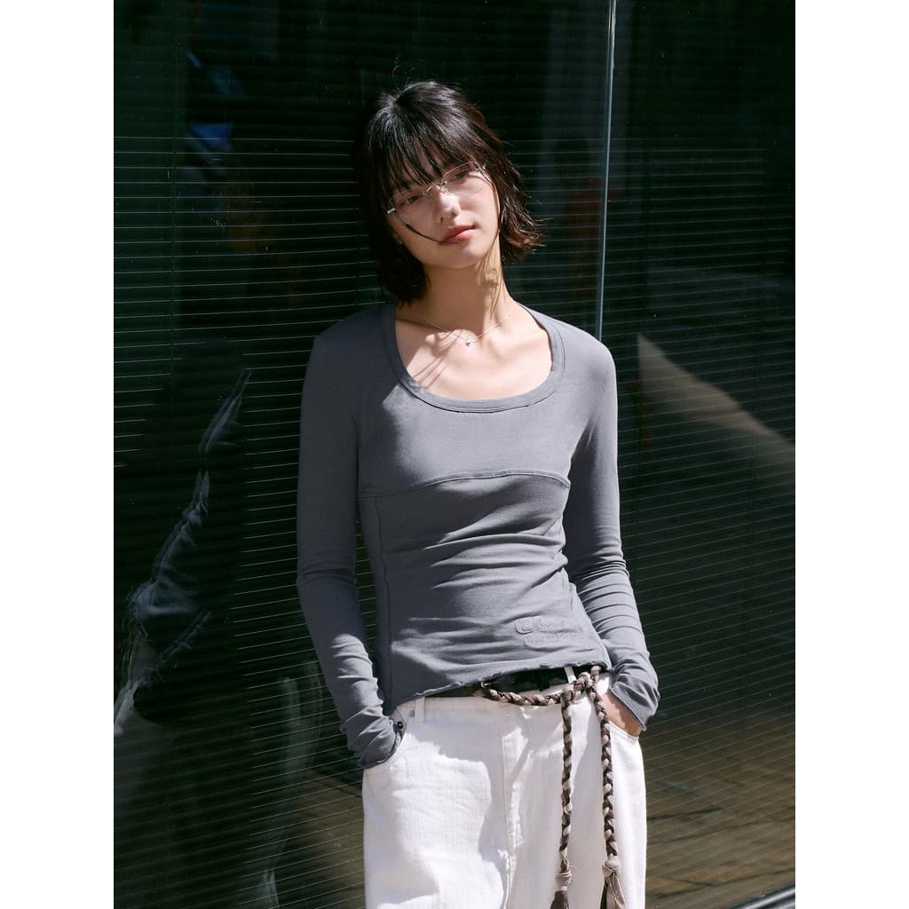 P PSO Marca Roupas Femininas [C Decote Grande] Camisa de Fundo de Malha de Cor Sólida Slim-fit Slimmer Look Manga Compri