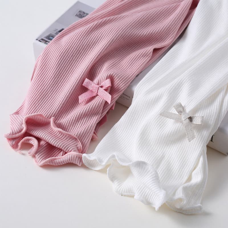 Leggings de bebê novo estilo 2026 primavera verão calças casuais versão coreana moda All-Match exterior Wear meninas tor