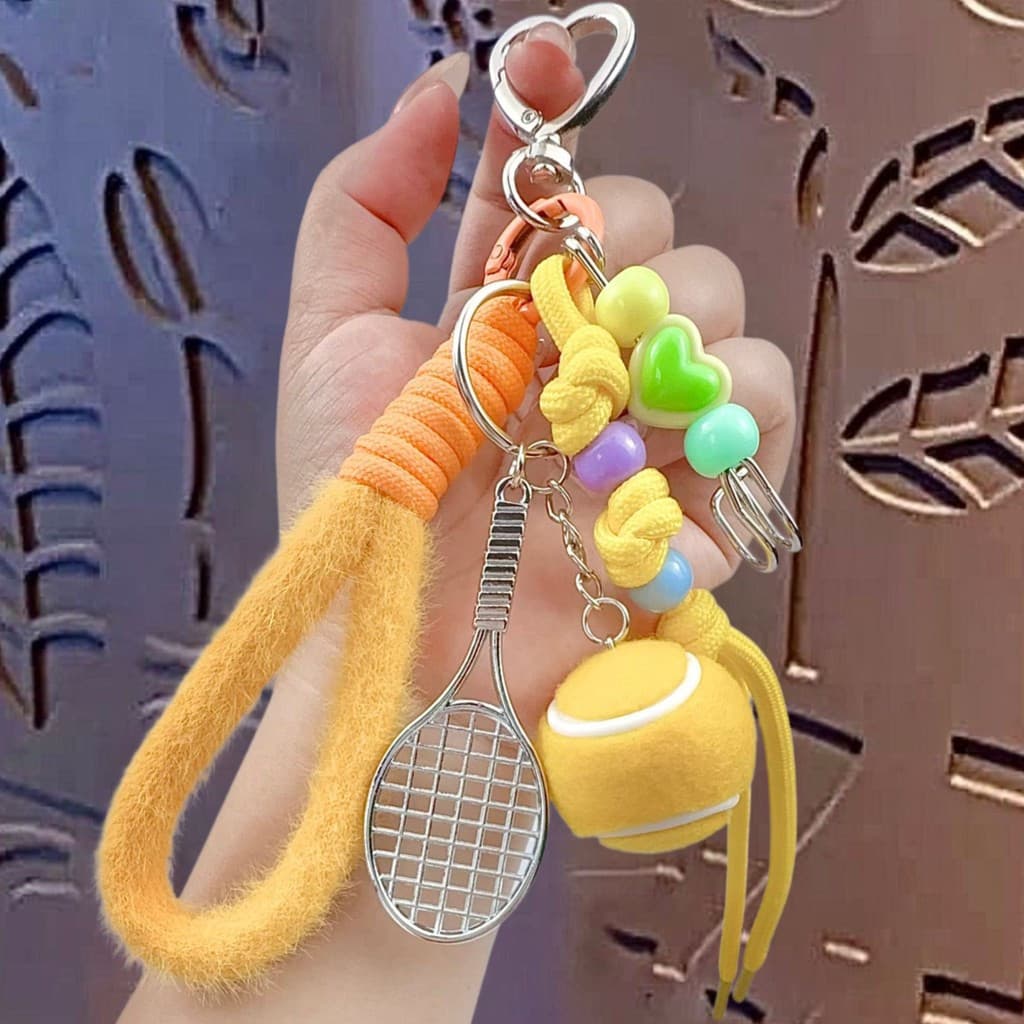 Criativo miu série tênis mão corda chaveiro mochila pingente bonito casal saco chaveiro pingente pequeno saco de present