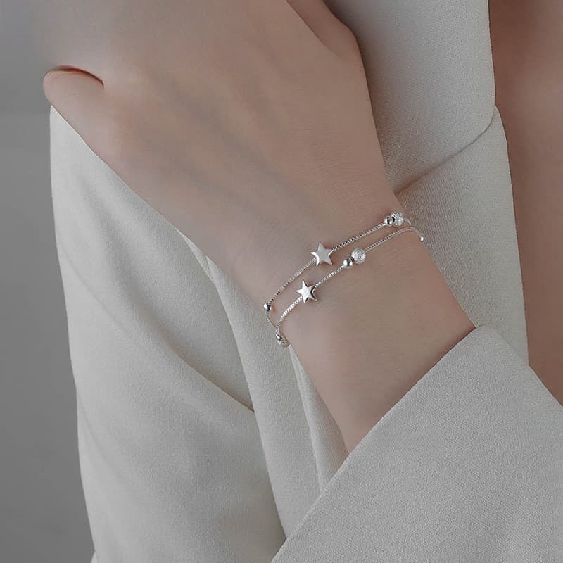 Boa Pulseira Feminina Banhada A Prata Com Estrela Para Uso Casual
