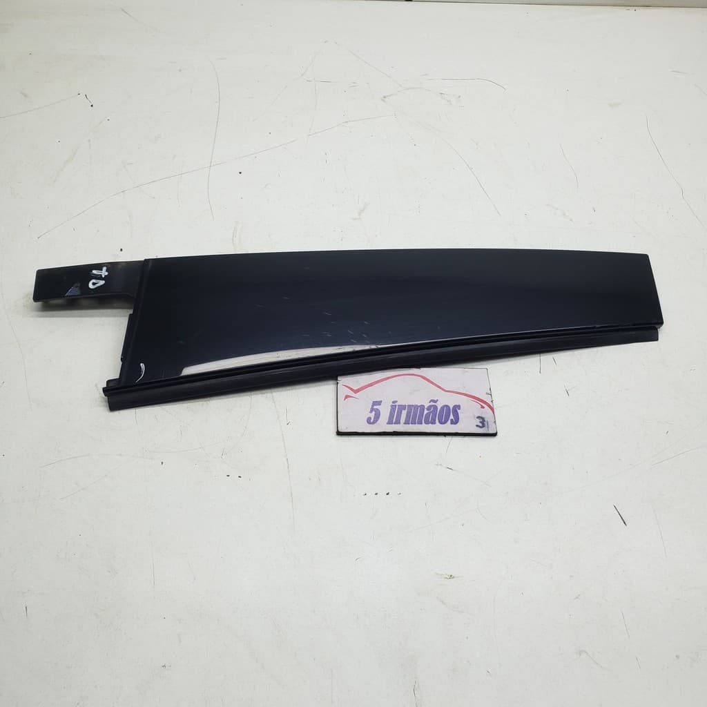 Acabamento Porta Traseira Direita Mercedes A200 1.3 2020