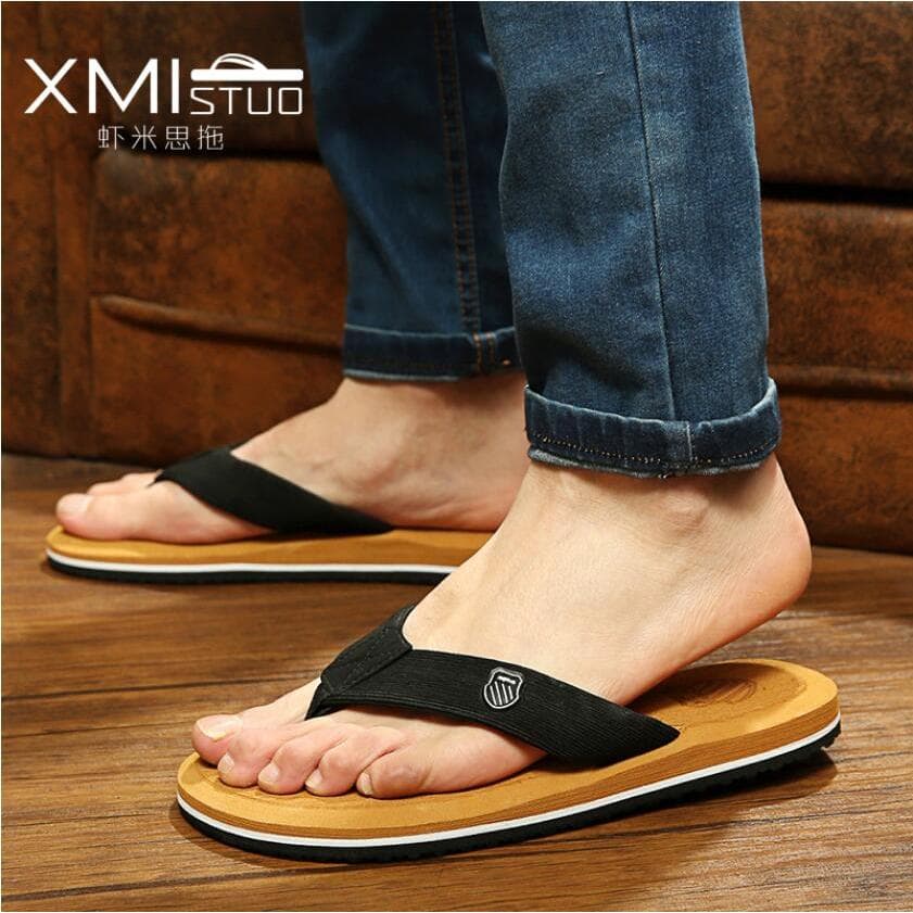 Xiaobe mesmo estilo antiderrapante chinelos de praia chinelos masculinos verão sandálias da moda chinelos 2025 novo esti