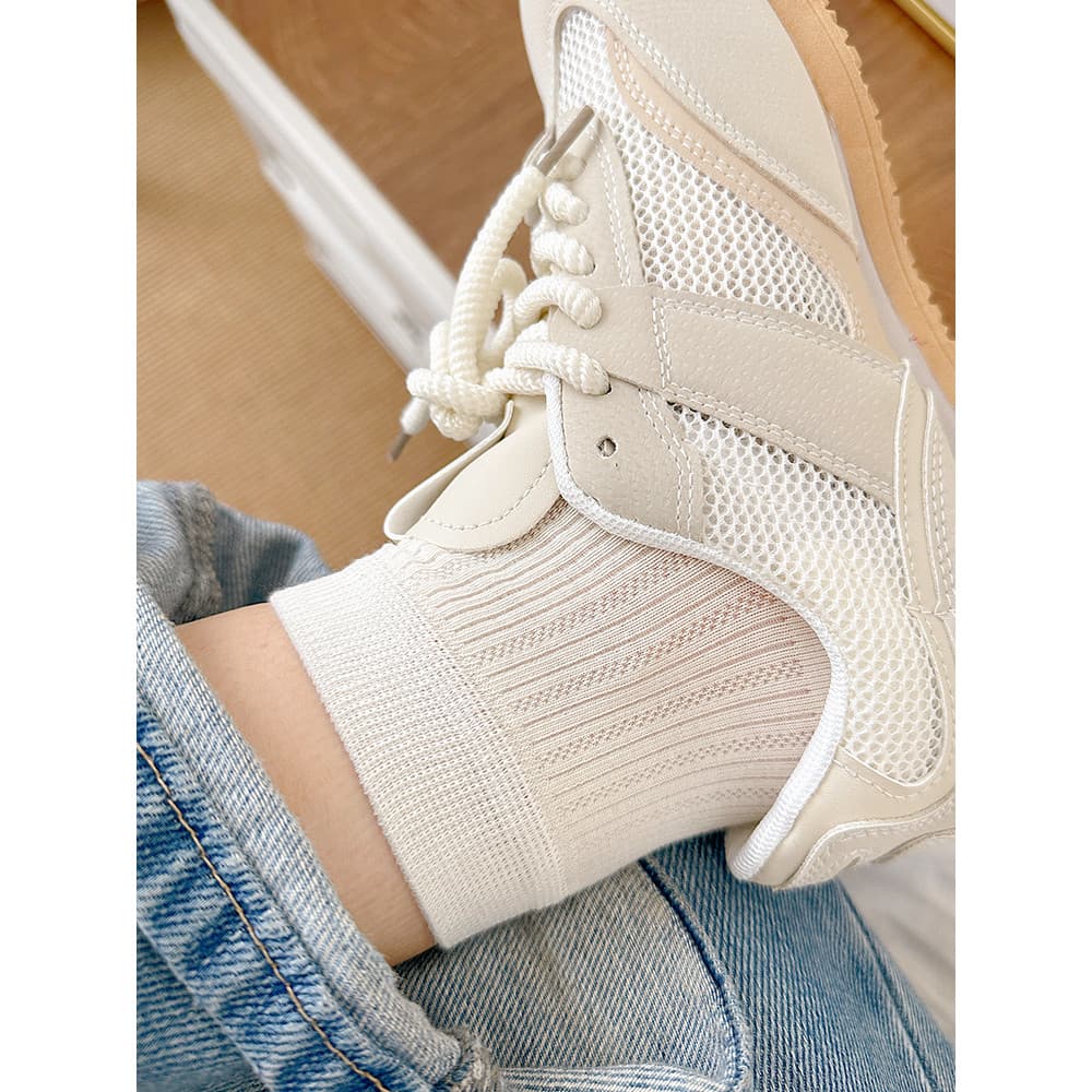Primavera verão estilo fino oco desossado meias femininas Anti-Pilling meias curtas branco simples estilo Preppy All-Mat