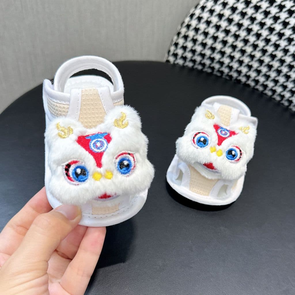 Verão 0-1 anos de idade bebê puro algodão pano sapatos sola macia antiderrapante 6-12 meses de idade bebê dos desenhos a