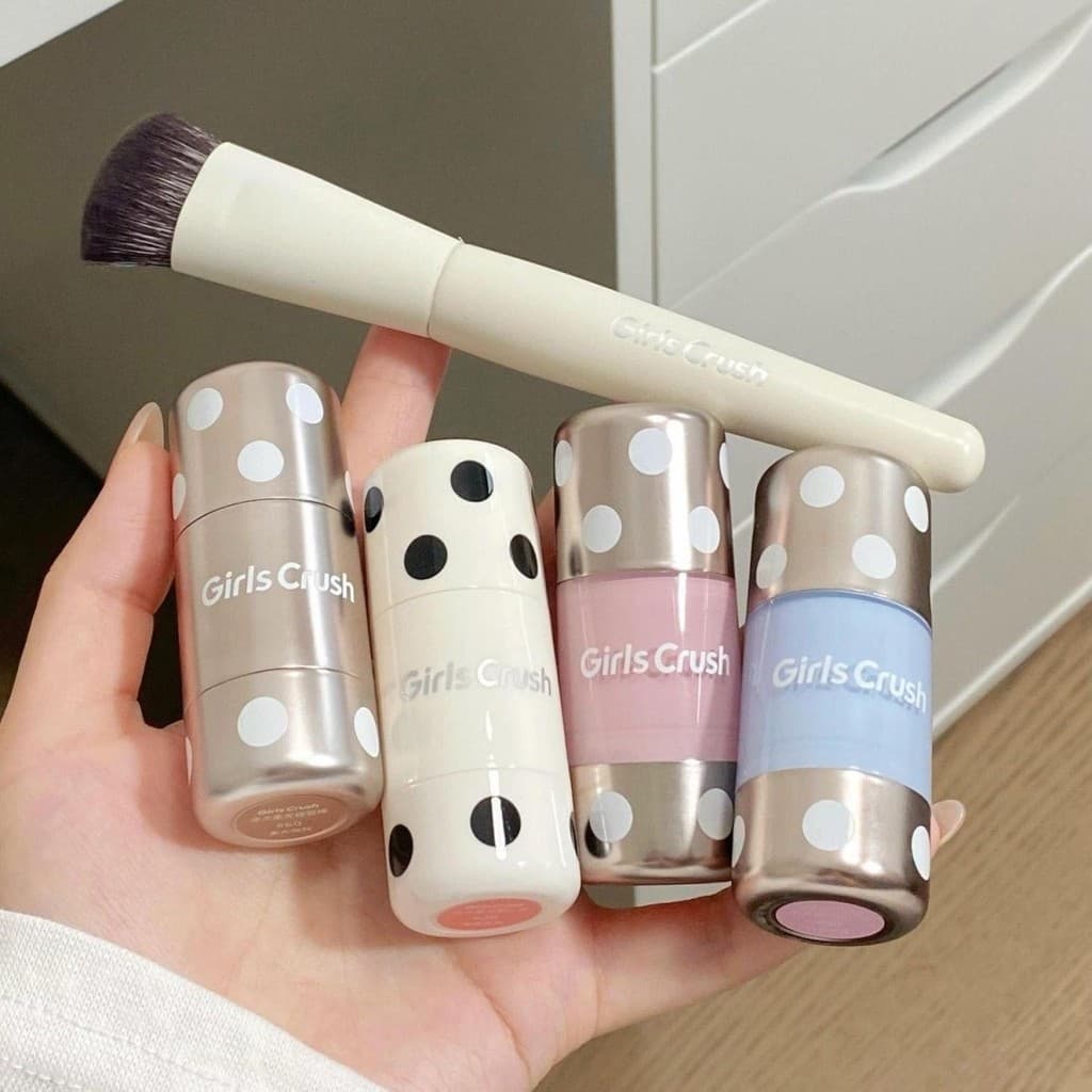 GIRLS CRUSH Polka Dot Wave Creme Blush Stick Expansão de luz suave Multiuso Creme Reparador Stick GC
