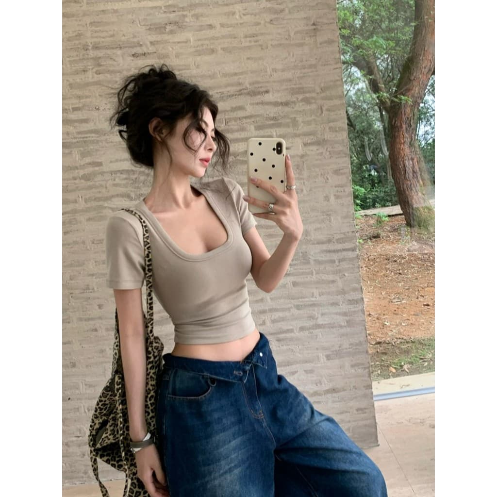 Kumikumi simples cor sólida com decote em U magro ajuste de manga curta camiseta feminina verão estilo básico chique mai