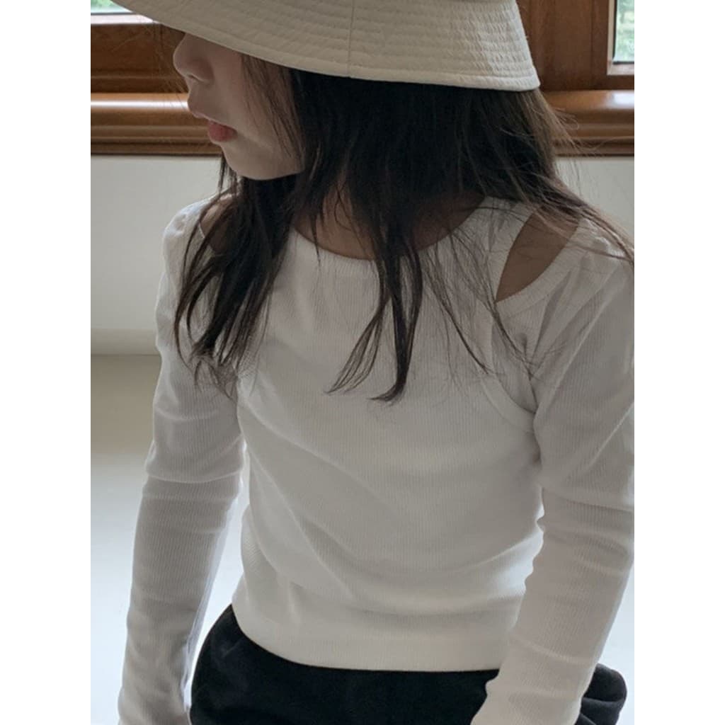 Meninas fora do ombro camiseta de manga comprida 2026 primavera outono novo estilo moda infantil em torno do pescoço top