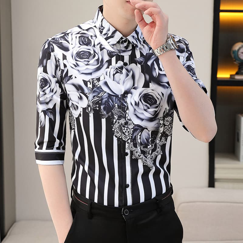 Verão novo estilo de três pontos camisa de manga curta masculina versão coreana magro-ajuste flor cor meados de manga in