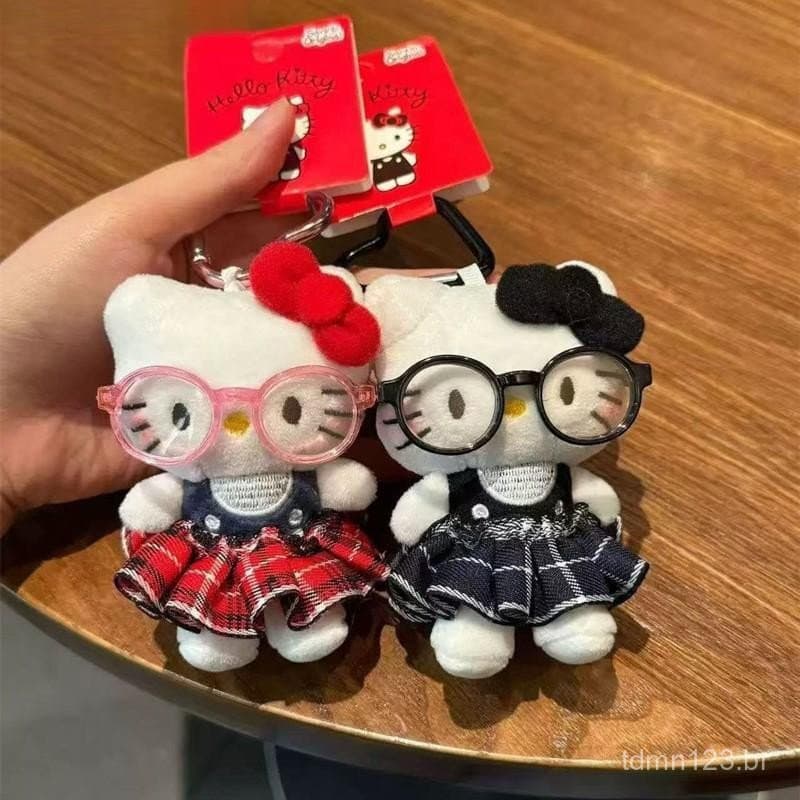Chaveiro de pelúcia em estilo cartoon, pingente fofo, brinquedo requintado, acessório criativo para decoração de mochila