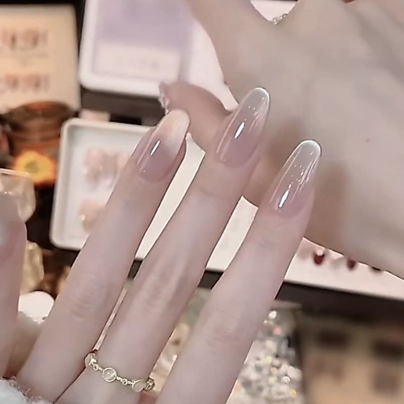 Ganlu templo imperatriz mesmo estilo usando unhas cor Nude clareamento suave olhos de gato mostrando dedo fino 2025 novo