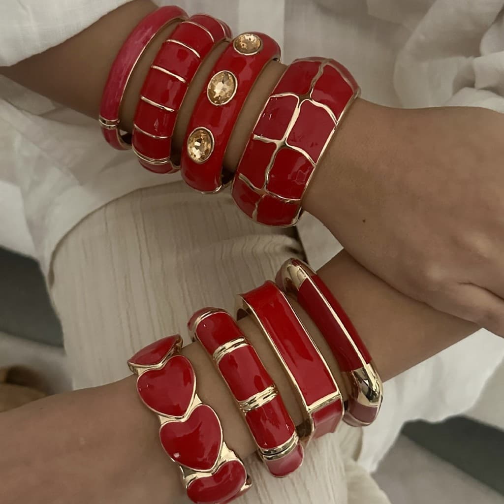 Moda estilo boêmio Retro Premium vermelho óleo gotejamento abertura geométrica pulseira elástica All-Match