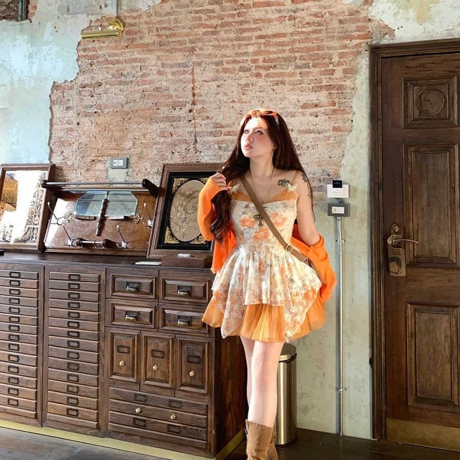Fat mm estilo francês Plus Size estilo elfo renda costura suspender saia Irregular suspender novo estilo vestido#胖mm法式大码