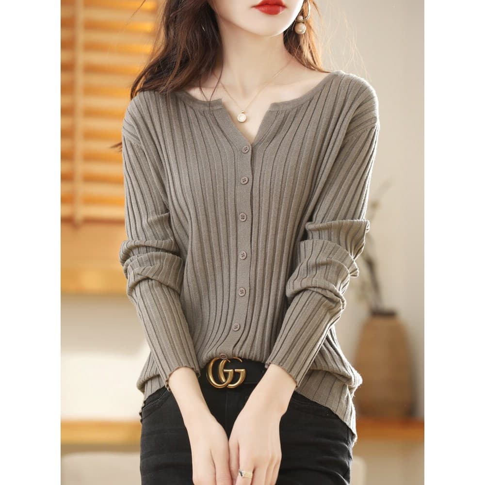 Camisa de fundo 2025 novo estilo feminino outono inverno 100 cor sólida lã Cardigan jaqueta feminina em torno do pescoço