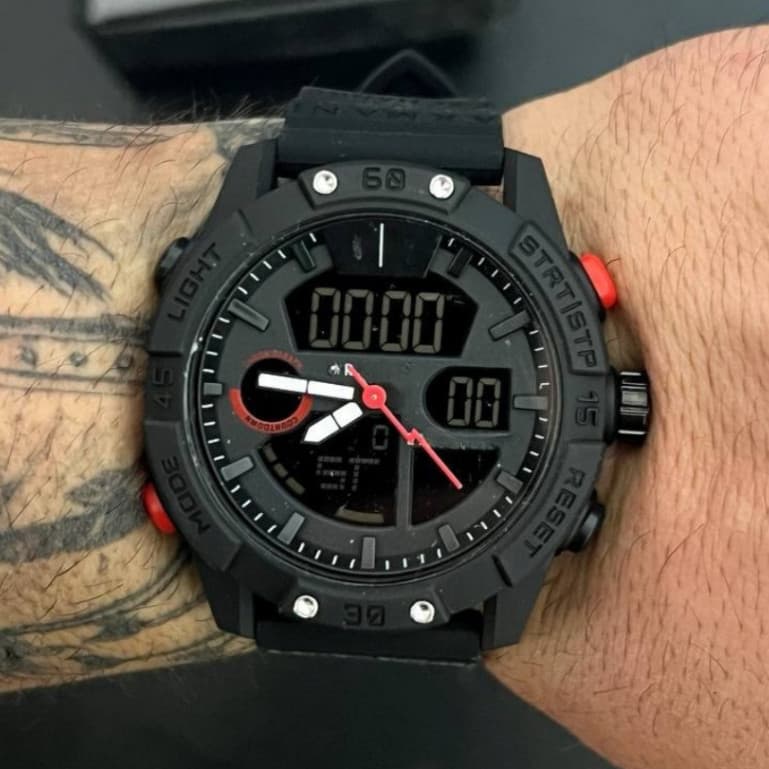 Relógio Masculino  Digital e Analógico  Funcional Esportivo Militar Resistente à água Luminoso Cronometro Com Caixinha..