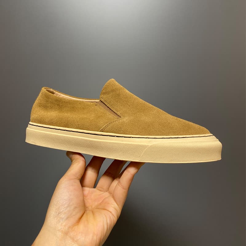 Slip-On preguiçoso sapatos masculinos 2026 novo estilo Nubuck mocassins de couro masculino britânico Retro All-Match tên