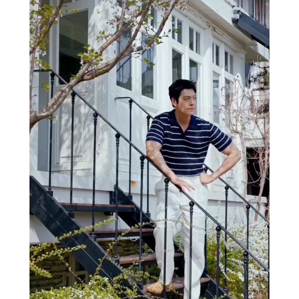 Kim Woo Bin Mesmo Estilo Perspectiva Grande Oco Seagull Collar polo Masculino Verão Super Respirável Listrado polo Manga
