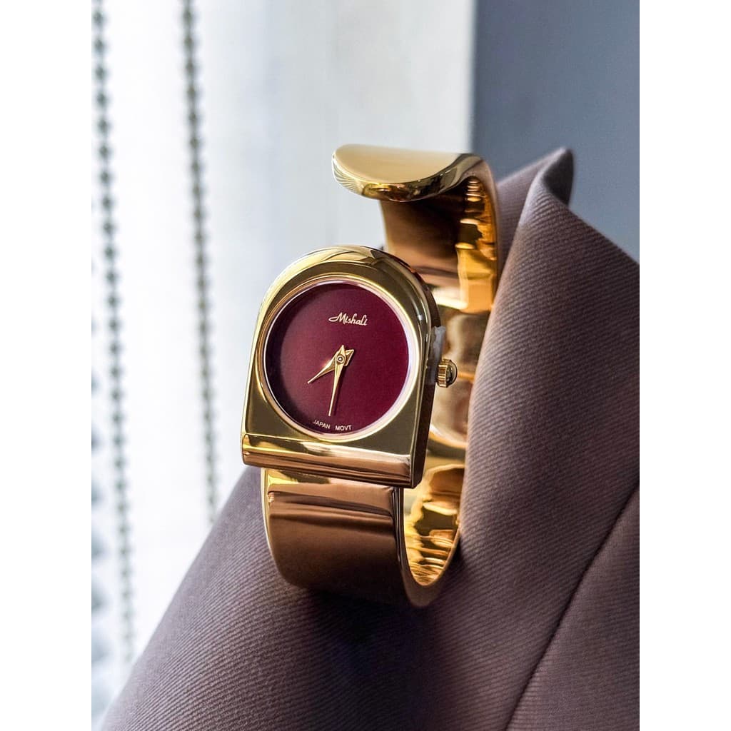 Único relógio estúpido forma pulseira relógio na moda estilo simples senhoras relógio feminino 2025 novo estilo marca au