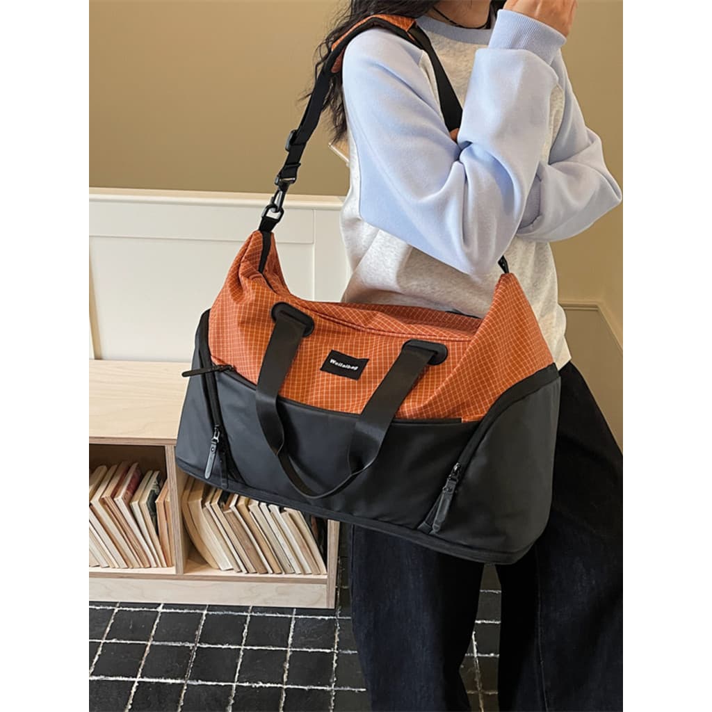 2026 novo estilo cor combinando saco de viagem grande capacidade das mulheres dos homens portátil Crossbody esportes Fit