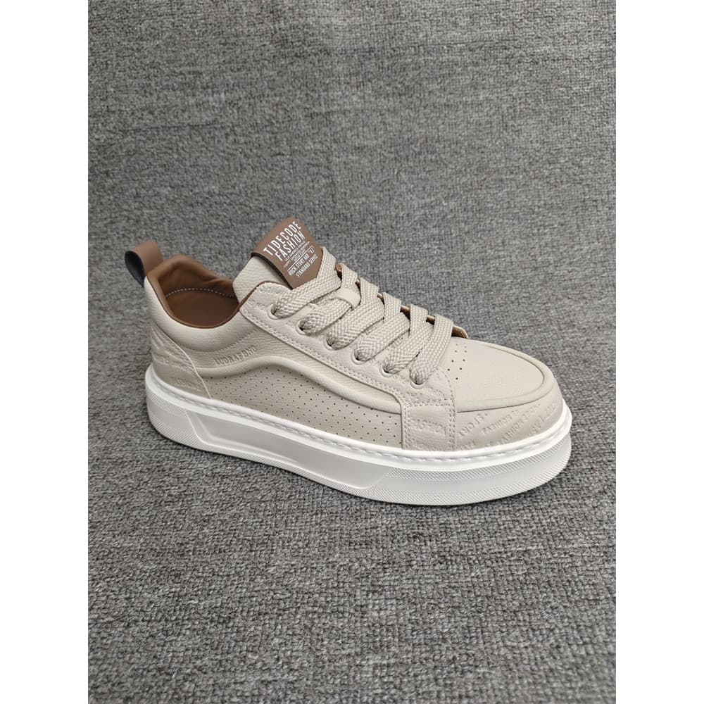 Primavera verão masculino respirável sapatos casuais luz confortável na moda de sola grossa All-Match tênis versão corea