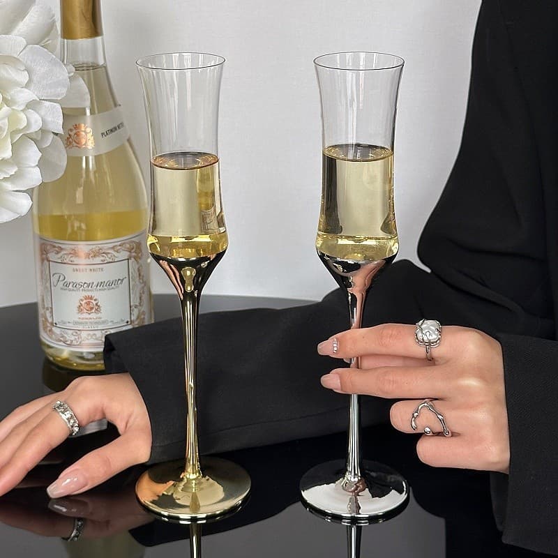 Cálice de vidro champanhe de cintura estreita de alto valor galvanoplastia vidro bolha vidro de cristal copo de vinho ti