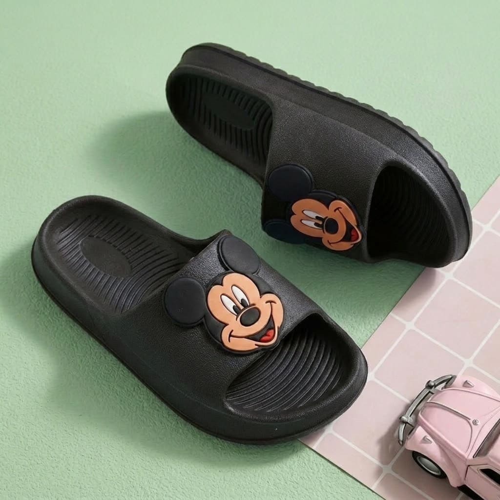 Chinelo Infantil Menino Nuvem Leve Antiderrapante para Descansar em Casa Toda
