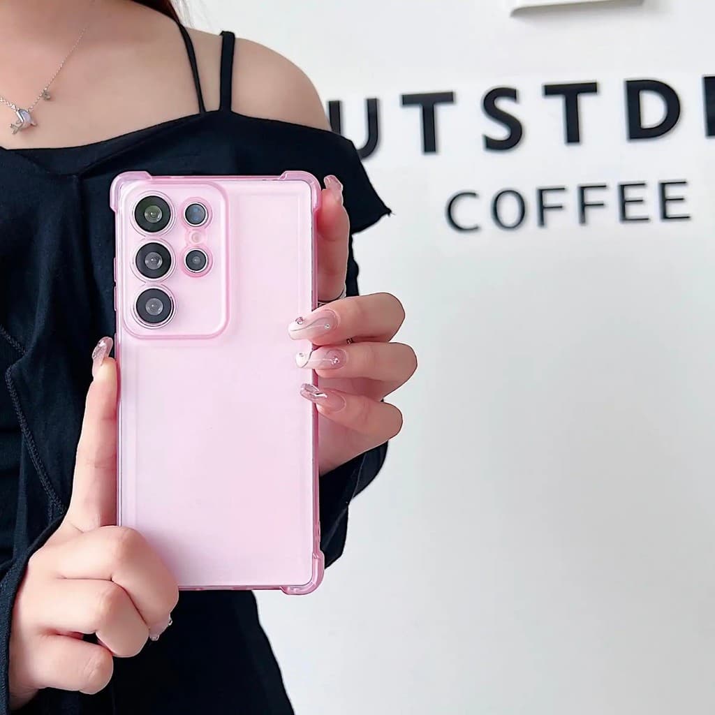 Four-corner shockproof frosted texture phone case，Applicable to Samsung S24 Ultra S25U，Comes with a full-screen lens pro