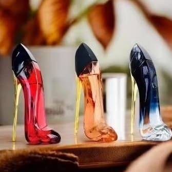kit mulher 03 perfumes 300mls sapatos envio imediato