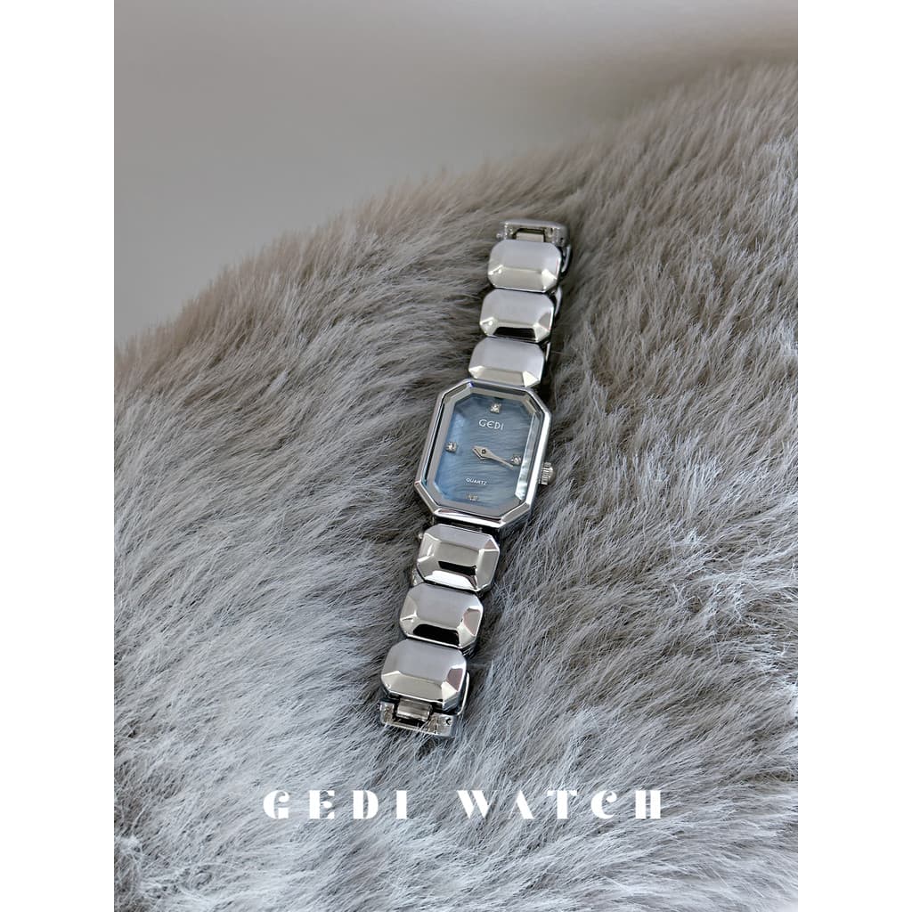 relogio feminino pequeno relogio feminino luxo Gody relógio feminino luz luxo nicho elegante cubo açúcar requintado Natu