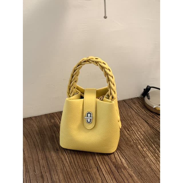 bolsa feminina Bolsa Torção tecido portátil pequeno saco feminino 2026 novo estilo na moda moda trabalho Commuter balde