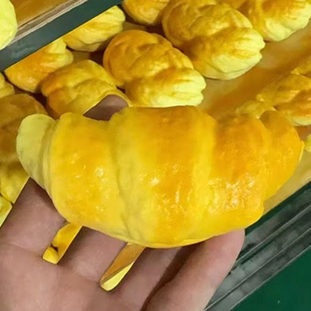 GRRDELOX Croissant Squishy Toy , Sticky Slow Rising Sensory Fidget Ball , Hand Relax Pinch Rebound