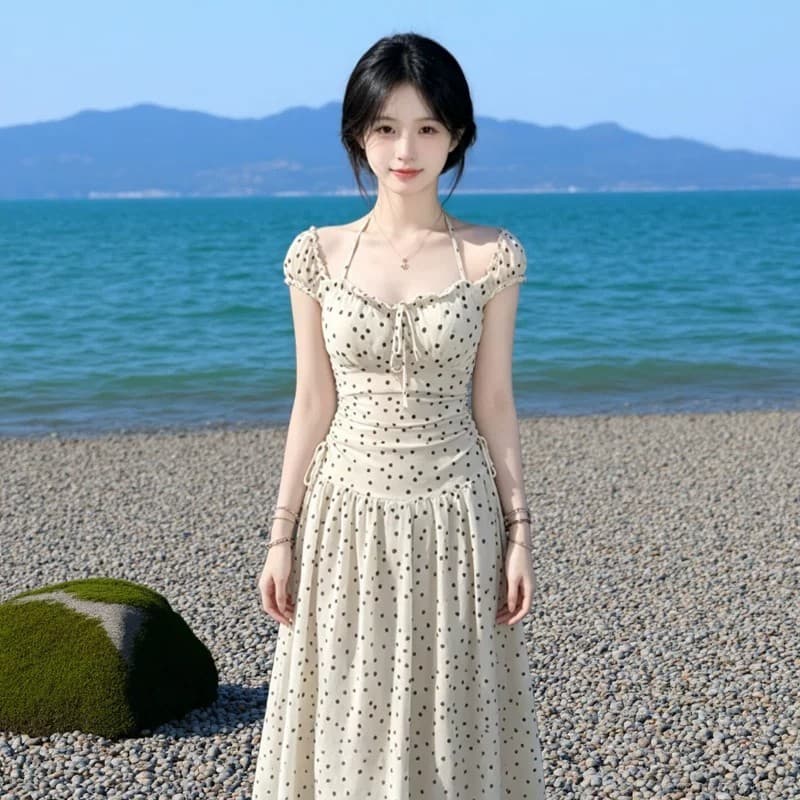 Estilo de férias à beira-mar Super bonito bolinhas vestido de cintura estreita 2026 Design de verão nicho mais magro olh