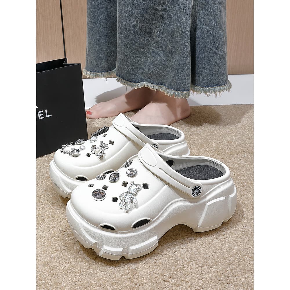 Sapatos de sola grossa buraco feminino verão exterior Wear 2026 novo estilo praia aumentado eva desodorante Baotou meia