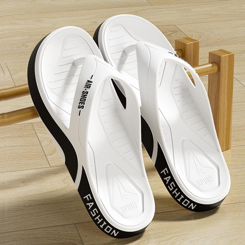 Chinelos masculinos high-End 2026 novo estilo de alta aparência chinelos masculinos casa interior Flip-Flops verão ao ar