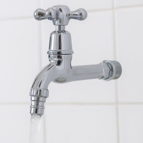 Torneira Longa PVC Cromada 1/2